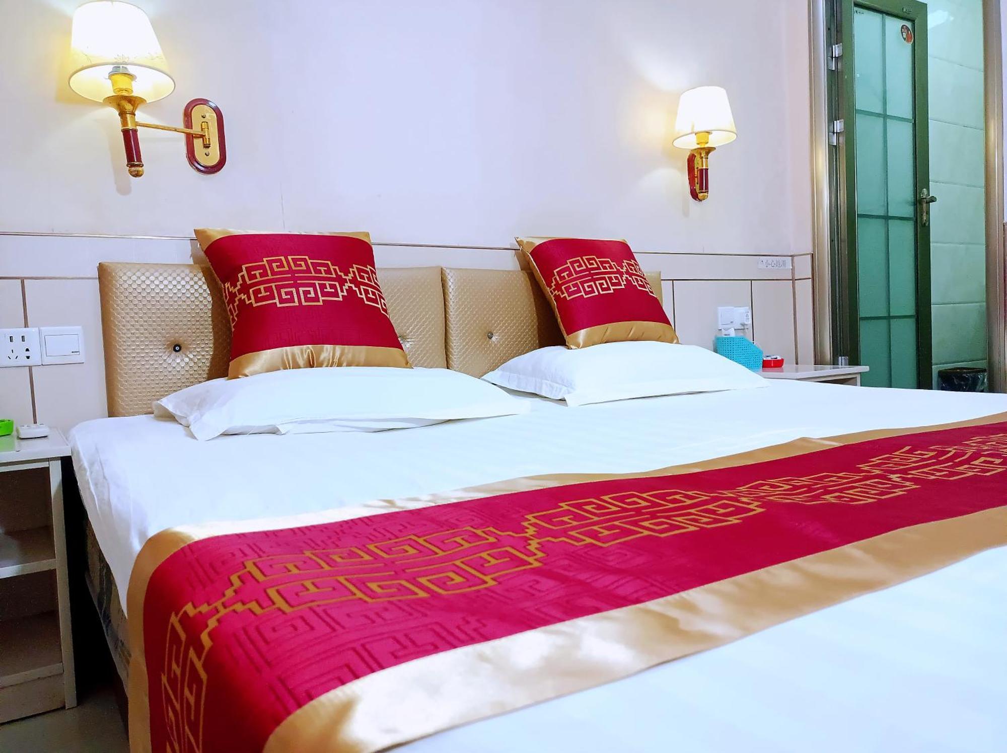 Qufu Garden Hotel Buitenkant foto